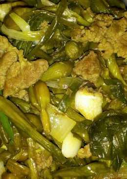 Tumis genjer daging cincang