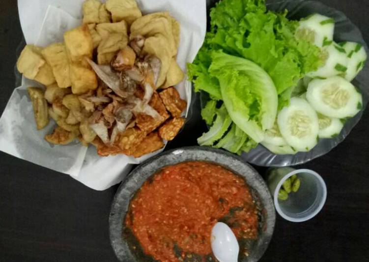 Resep Tahu Tempe  Terong ikan asin pete  plus sambal  trasi 