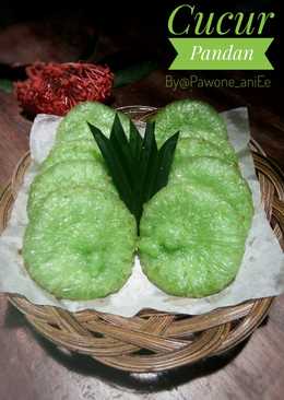 Kue cucur pandan