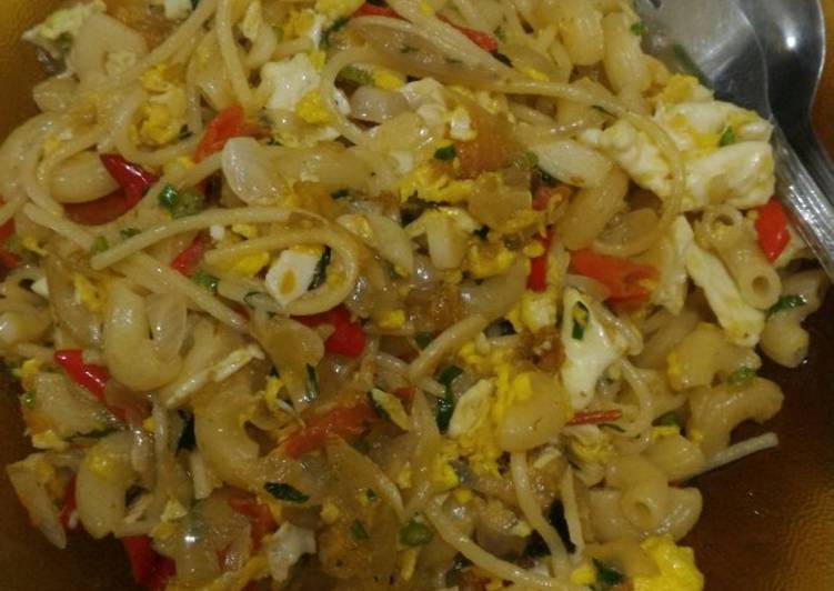  Resep  Spageti makaroni goreng  simple  oleh Dapur MungilKu 