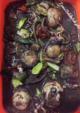 Balakutak hitam tumis pete