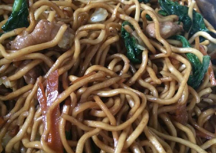 resep lengkap untuk Mie Goreng Enak rasa Dhogdhog tektek warteg