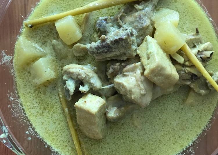 resep masakan Opor Ayam, Kentang dan Tahu bumbu simple