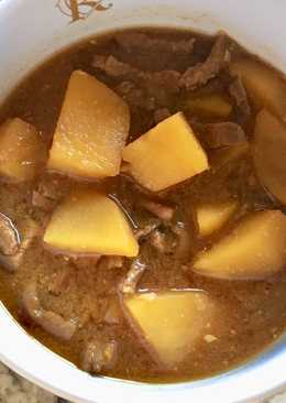 Semur daging sapi kentang