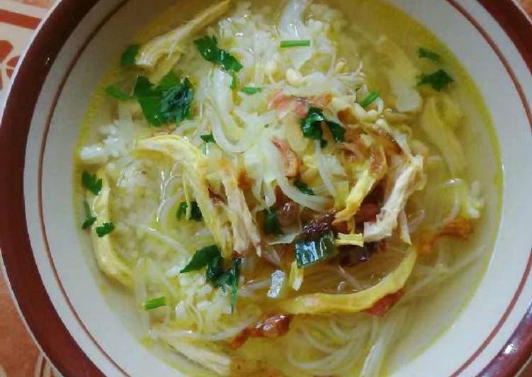 bahan dan cara membuat Soto Ayam