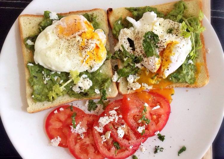 gambar untuk resep Simple Poached Eggs for breakfast