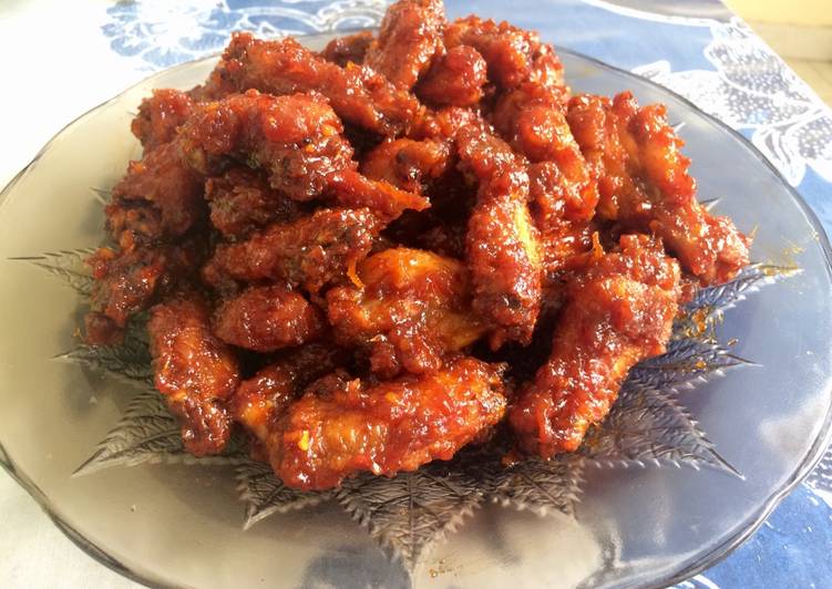 gambar untuk resep Yangyeom Chicken (Spicy Korean Fried Chicken)
