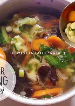 Sayur Bening isi Sohun, Wortel, Kembang Kol, Jamur Kuping ala Shinta