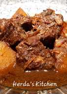 Semur Daging dan Kentang ala Teteh Tyas