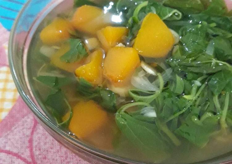 resep lengkap untuk Sayur bening bayam labu kuning