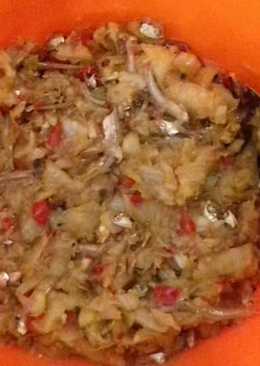 Sambel nanas campur teri atau bilis