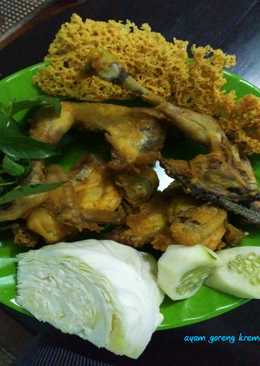 Ayam goreng kremes gurih