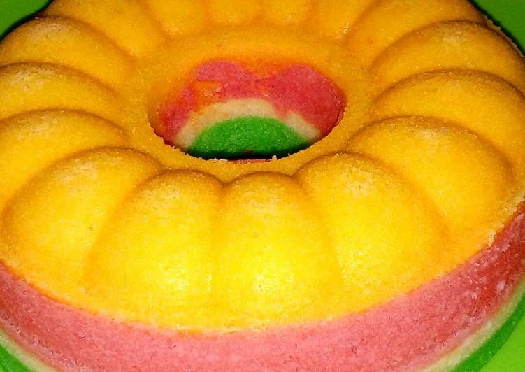 gambar untuk resep makanan Bolu kukus pelangi