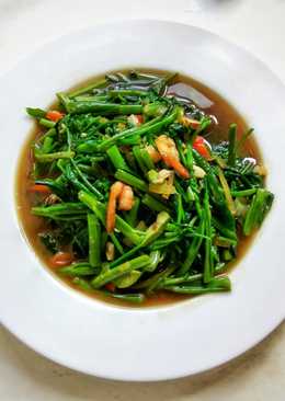 Tumis kangkung terasi
