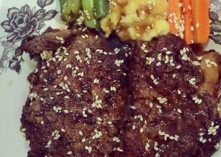 resep Beef steak with yakiniku sauce home made