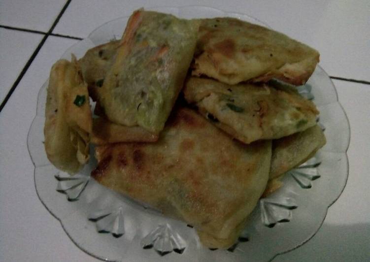 bahan dan cara membuat Lumpia Bihun Sayur