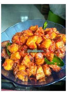 Kentang goreng balado
