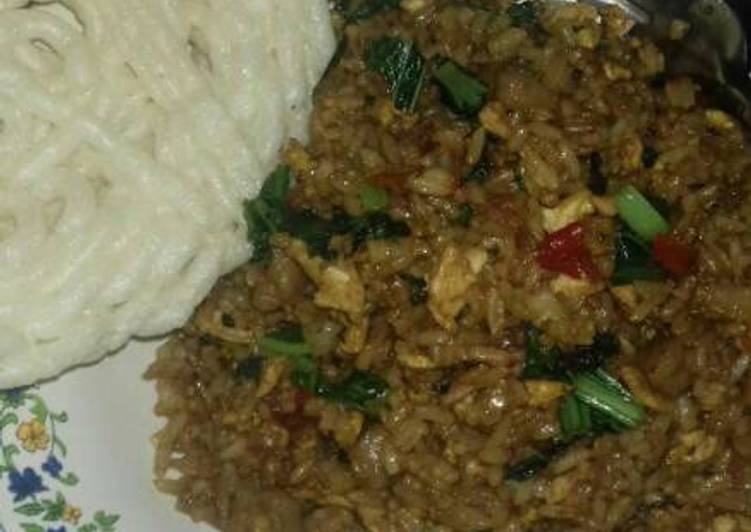  Resep  Nasi  goreng  sawi  oleh Ismi Nida NR Cookpad