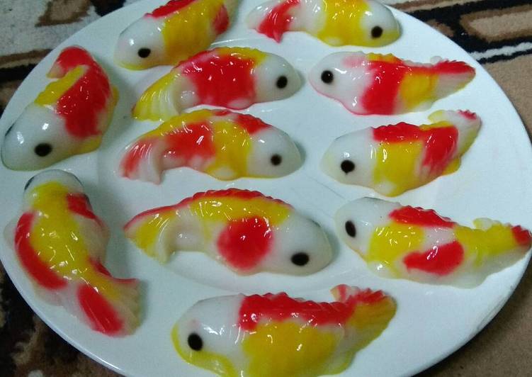 gambar untuk cara membuat Puding ikan koi