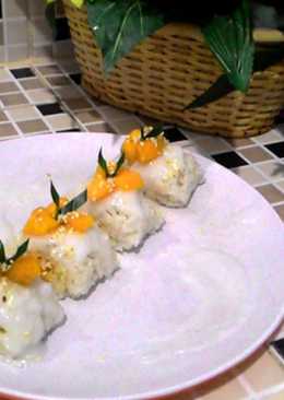 Mango Sticky Rice Sushi