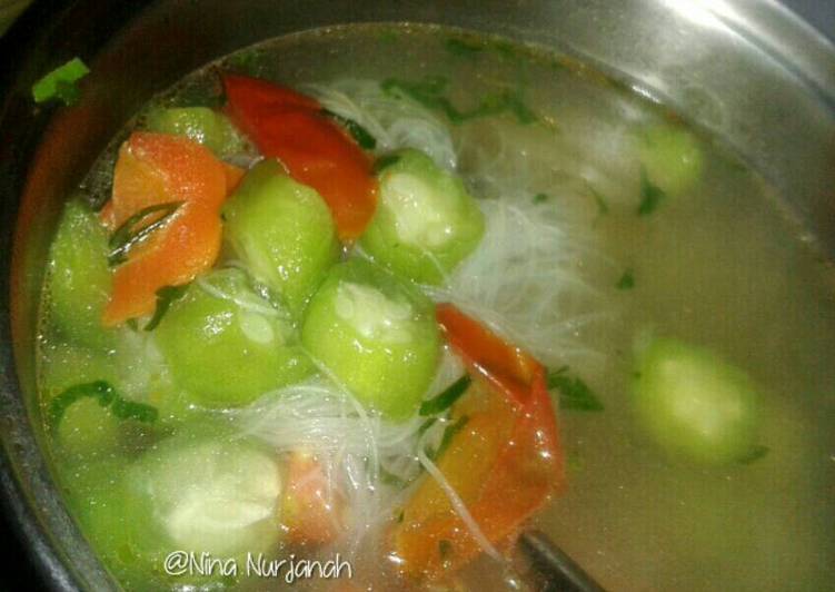 Resep Sup oyong ebi kering - Nina Nurjanah