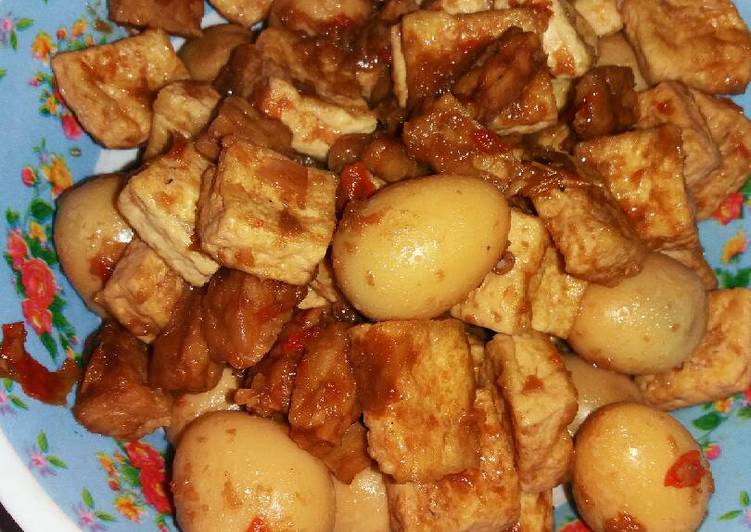  Resep Telur puyuh mix tahu tempe bumbu kecap oleh Azaya 