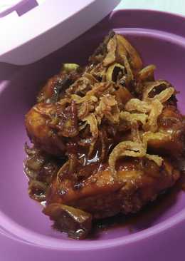 Ayam kecap lumer di lidah