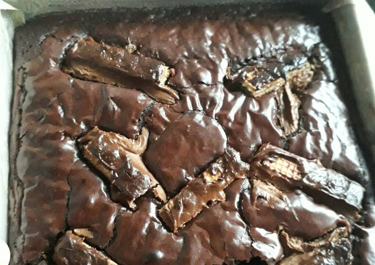 bahan dan cara membuat Shiny Fudgy Brownie