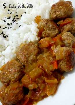 Bola Daging Saus Tomat