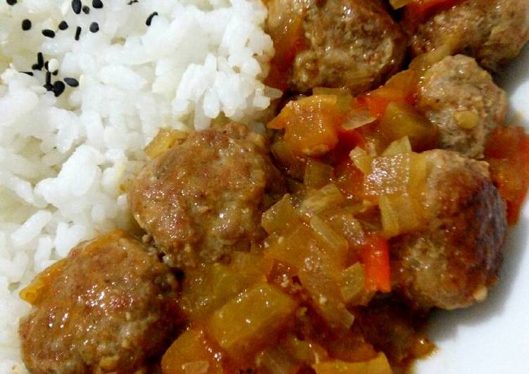 Resep Bola Daging Saus Tomat Karya Lingling