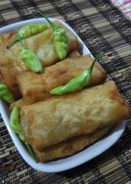 Martabak tahu gulung