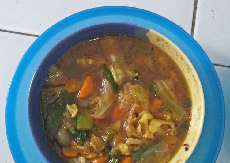 gambar untuk cara membuat Sayur sop ala Mak_E bikin keringetan (tambah jeruk limau+kecap)