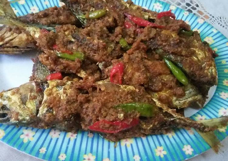 cara membuat Ikan bumbu pesmol