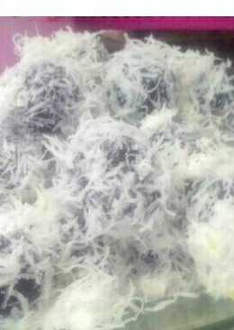 Klepon ubi ungu