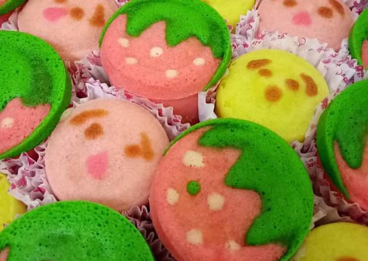 gambar untuk resep Kue lapis karakter resep mama