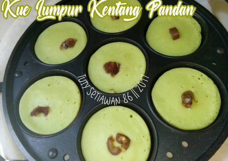 gambar untuk cara membuat Kue lumpur kentang pandan