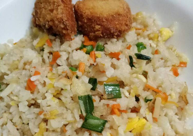 cara membuat Nasi Goreng Hongkong