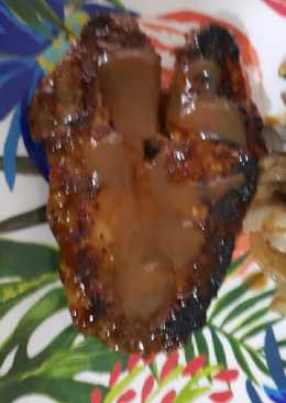 Steak dengan saos jamur