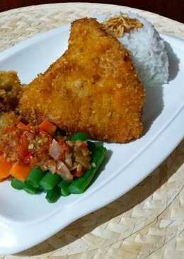 Tuna Goreng Sambel Kecombrang