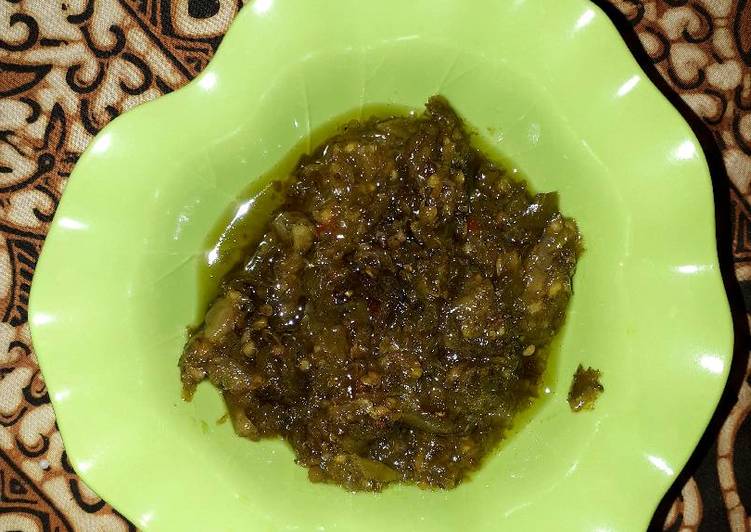 cara membuat Sambel goreng rawit hijau