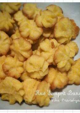 Kue Semprit Bunga (eggless)