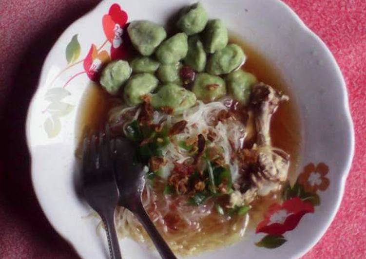 Resep Bakso ayam dengan bayam By Lia Bunda Rakha