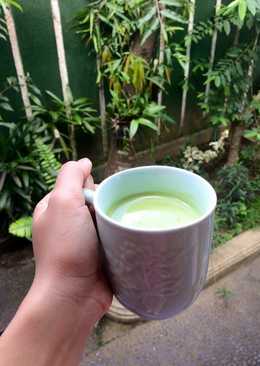 Healthy Matcha Latte