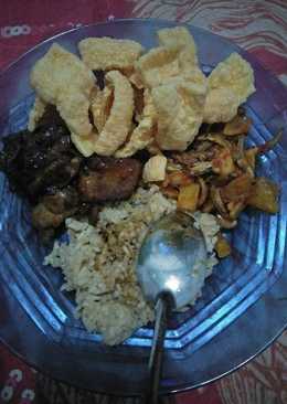 Nasi ayam komplit magic com ala"