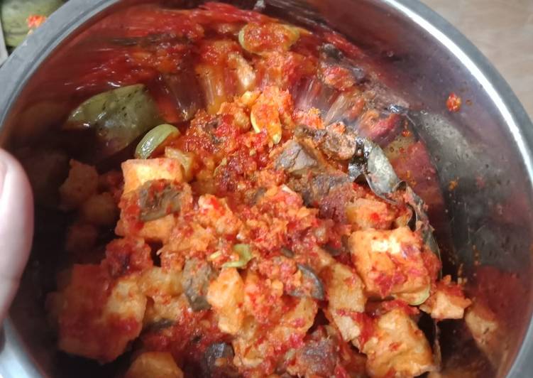 Sambel kentang ati petai