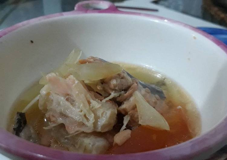 gambar untuk resep Sop salmon tetelan