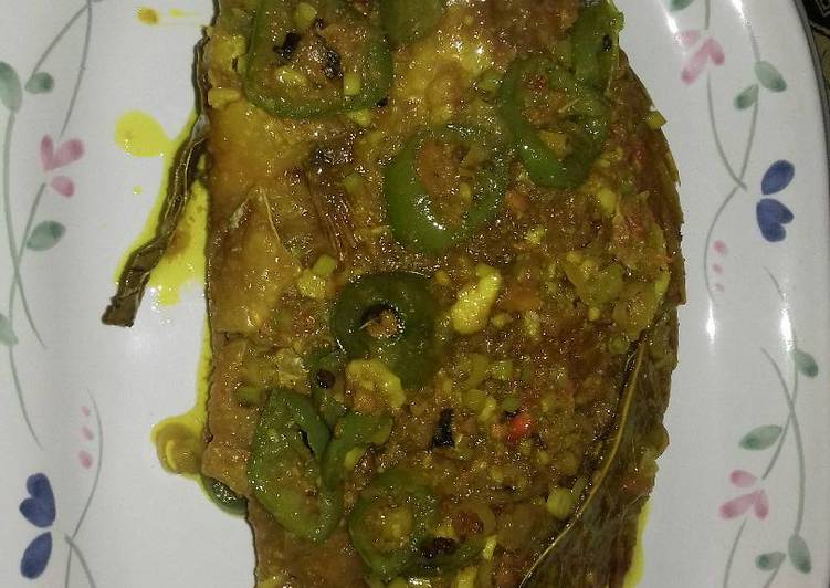 resep makanan Ikan Nila bumbu kuning