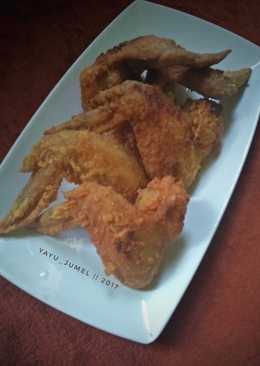 Sayap goreng tepung, ala Ci Xan. ð