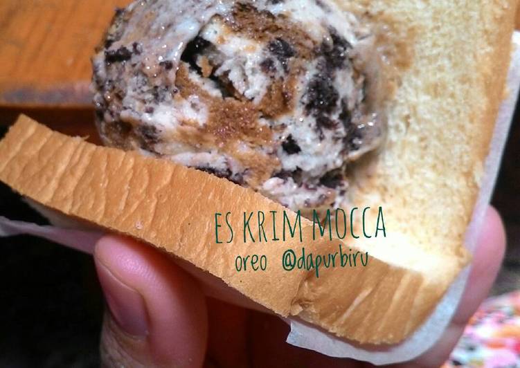 cara membuat Es krim mocca oreo