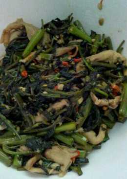 Tumis Kangkung Jamur